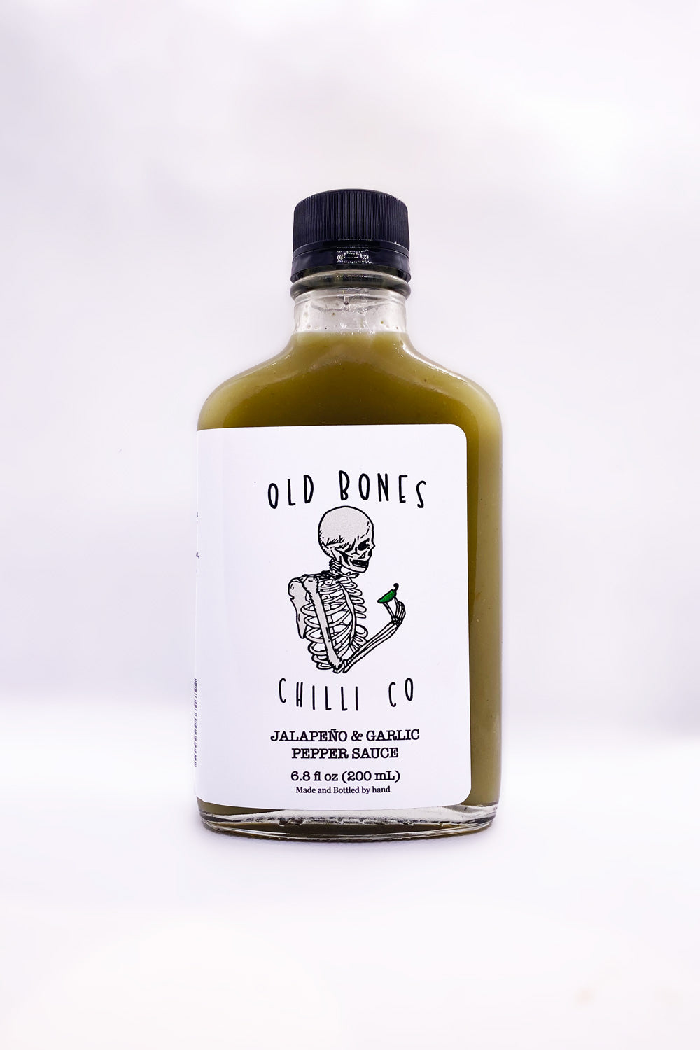 https://oldboneschillico.com/cdn/shop/products/old-bones-chilli-co-jalapeno-garlic-pepper-sauce_1000x.jpg?v=1683109406